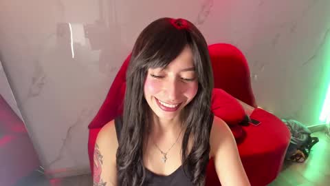 lilith cooper20 online show from 11-08-25, 10:30