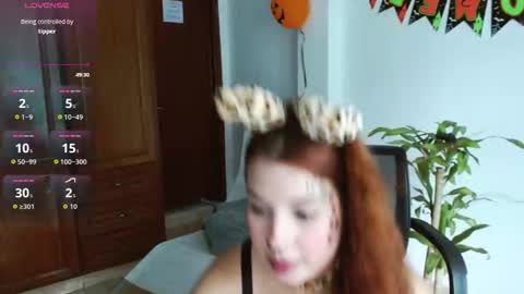 Snapshot of lilith_cut3 chatting on 10-31-25, 03:24 lili online show from 10-31-25, 03:24