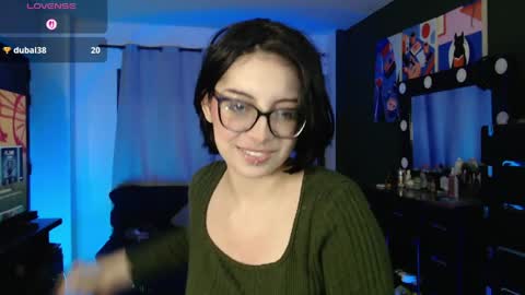 Snapshot of lilith_lennox chatting on 05-14-26, 11:33 lilith online show from 05-14-26, 11:33