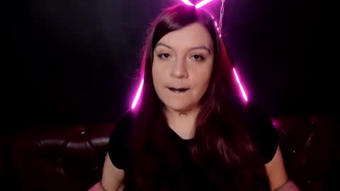 Snapshot of lilith_levonee_ chatting on 01-12-25, 02:56 Lilith online show from 01-12-25, 02:56