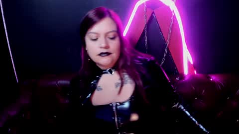 Snapshot of lilith_levonee_ chatting on 01-15-25, 05:50 Lilith online show from 01-15-25, 05:50