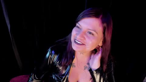 Snapshot of lilith_levonee_ chatting on 01-21-25, 05:49 Lilith online show from 01-21-25, 05:49