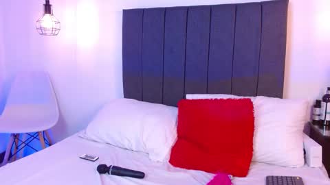 Lilith Nocturne online show from 09-15-25, 07:25