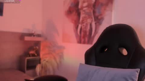 lilith_sage_ online show from 02-19-25, 11:38