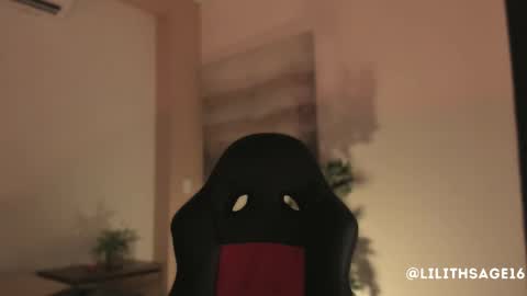 lilith_sage_ online show from 09-27-25, 11:37