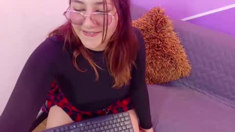 Snapshot of lilith_sm1th chatting on 02-05-26, 08:02 Lilith Smith online show from 02-05-26, 08:02