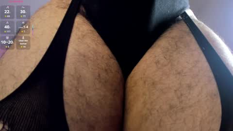 Snapshot of lilith_velvet chatting on 05-01-26, 01:59 Lilith online show from 05-01-26, 01:59
