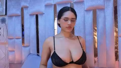Snapshot of lilithadams11 chatting on 04-18-26, 09:59 online show from 04-18-26, 09:59