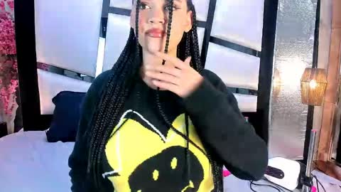 Snapshot of lilithadams11 chatting on 05-26-26, 05:42 online show from 05-26-26, 05:42