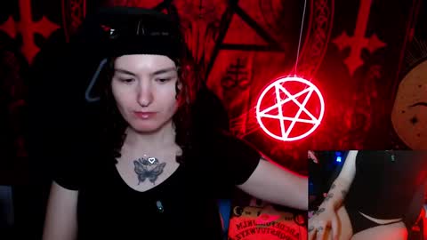 Brandi online show from 10-09-25, 09:24