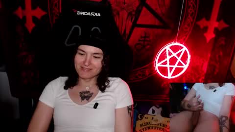 Brandi online show from 10-13-25, 07:47