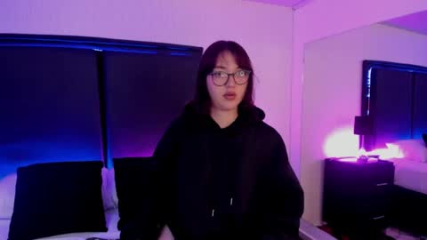 LilithBluum  online show from 04-10-26, 11:26