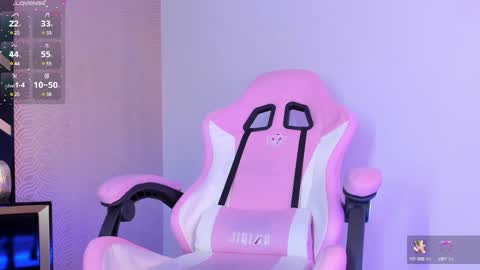 Snapshot of lilithcary chatting on 03-06-25, 11:31 Lilith online show from 03-06-25, 11:31