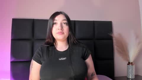 LilithEsme online show from 11-20-25, 12:44