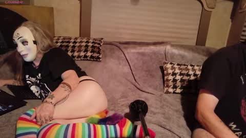 Snapshot of lilithjamiez chatting on 10-05-25, 01:37 LilithJamiez online show from 10-05-25, 01:37