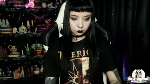   online show from 12-06-24, 12:02