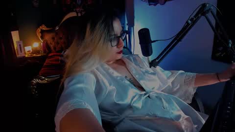 lilithmystic01 online show from 01-20-25, 03:26