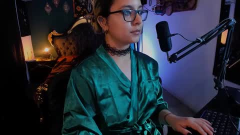 lilithmystic01 online show from 01-21-25, 02:00