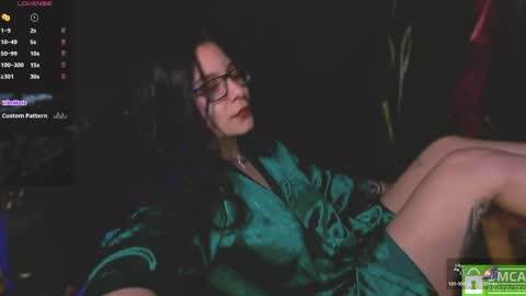 lilithmystic01 online show from 05-10-26, 11:15