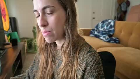 L online show from 09-08-25, 04:39