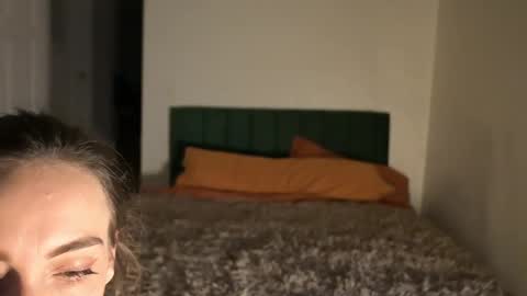 L online show from 10-08-25, 01:36