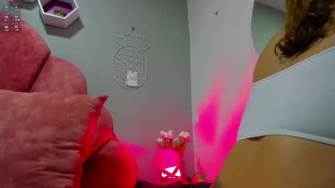 Snapshot of lilithsmith__ chatting on 02-12-25, 11:07 lilithsmith__ online show from 02-12-25, 11:07