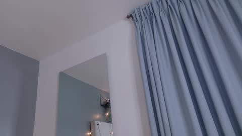 Snapshot of lilithsmith__ chatting on 12-15-25, 11:36 lilithsmith__ online show from 12-15-25, 11:36