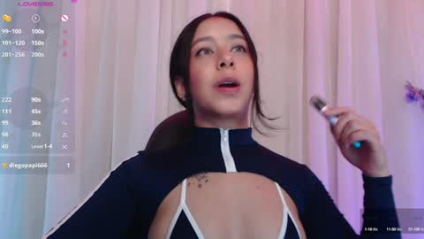 Snapshot of lilithwallkeer chatting on 02-04-25, 06:04 Maria online show from 02-04-25, 06:04