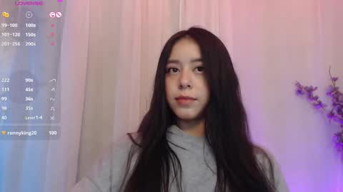 Snapshot of lilithwallkeer chatting on 02-10-25, 08:09 Maria online show from 02-10-25, 08:09