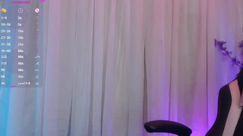 Snapshot of lilithwallkeer chatting on 02-15-25, 05:30 Maria online show from 02-15-25, 05:30