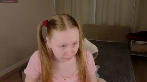 Snapshot of lilitiny chatting on 07-11-26, 01:30 Lili Tiny GMT2 3-10AM MonTueWedThuSat online show from 07-11-26, 01:30