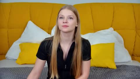 Snapshot of lilitrosen chatting on 10-09-25, 05:22 lilitrosen online show from 10-09-25, 05:22