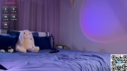 Snapshot of lilkisslina chatting on 03-10-26, 03:39 lilkisslina online show from 03-10-26, 03:39