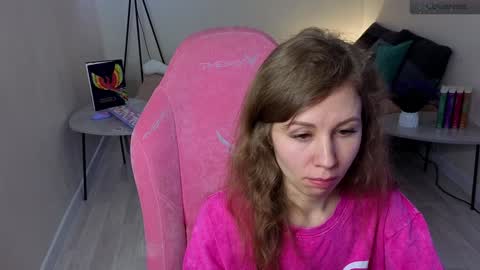 Snapshot of lill_mary chatting on 02-07-25, 02:19 Maria online show from 02-07-25, 02:19