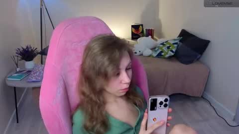 Snapshot of lill_mary chatting on 03-02-25, 08:38 Maria online show from 03-02-25, 08:38