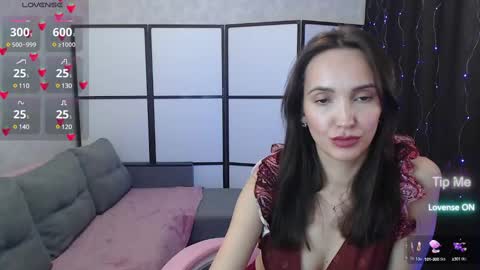 Snapshot of lillian_clark7 chatting on 02-28-25, 11:47 Lillian online show from 02-28-25, 11:47