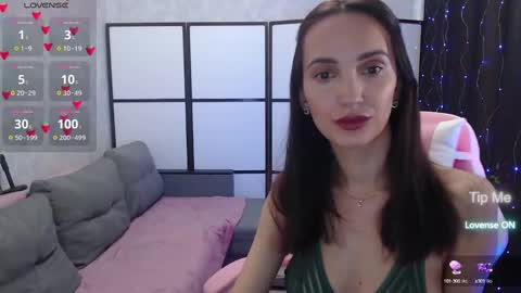 Snapshot of lillian_clark7 chatting on 03-01-25, 11:06 Lillian online show from 03-01-25, 11:06