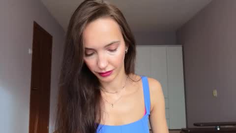 Snapshot of lillian_clark7 chatting on 09-29-25, 04:50 Lillian online show from 09-29-25, 04:50