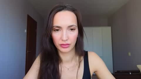Snapshot of lillian_clark7 chatting on 03-19-26, 09:02 Lillian online show from 03-19-26, 09:02