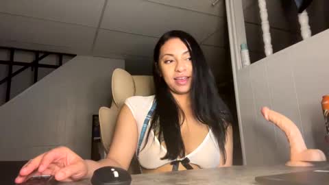Snapshot of lilliana50 chatting on 03-04-25, 08:24 lilliana50 online show from 03-04-25, 08:24