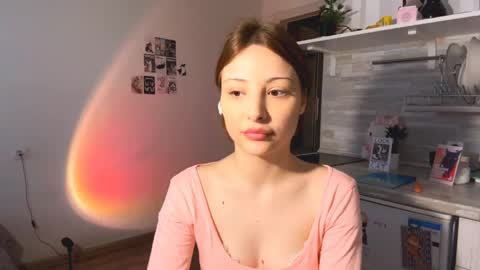 Snapshot of lillianadejager chatting on 05-17-26, 01:29 Nelly online show from 05-17-26, 01:29