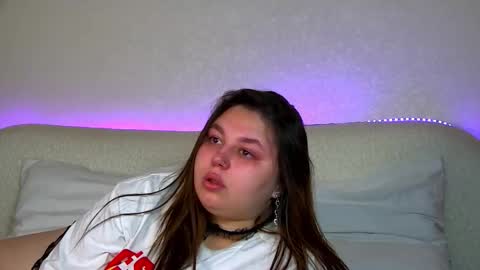 Snapshot of lillianhaig chatting on 10-16-25, 07:04 LillianHaig online show from 10-16-25, 07:04