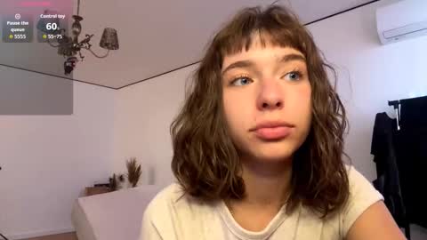 Amelia online show from 03-10-26, 06:07