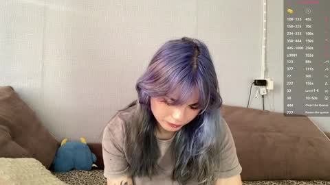 Amelia online show from 04-01-26, 12:06