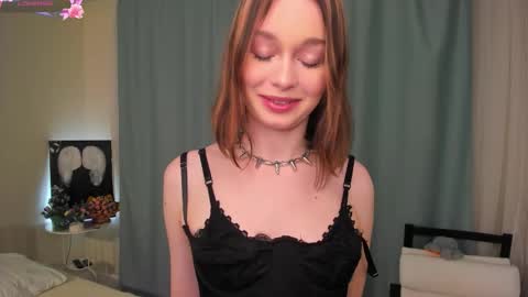 Lily online show from 02-19-26, 08:38