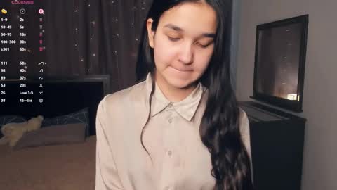 Celina Lillie online show from 01-16-26, 07:34