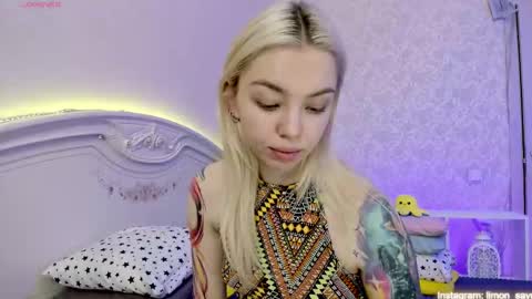 LilliMoore online show from 02-12-25, 11:51