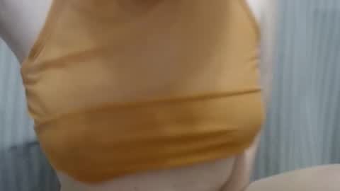 Lilu online show from 02-27-25, 12:21