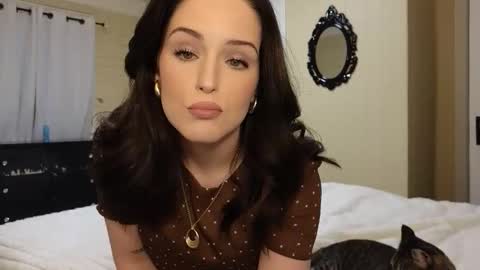 lilly_adams88 online show from 12-14-25, 12:38