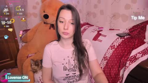 Snapshot of lilly_black888 chatting on 12-22-24, 05:56 Lilly online show from 12-22-24, 05:56